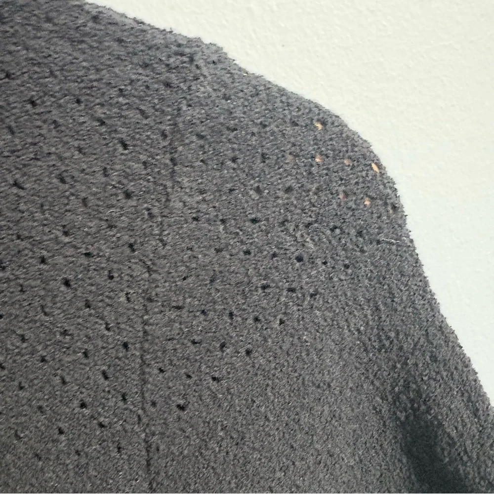 Aritzia - Talula Top - Picture 3 of 6
